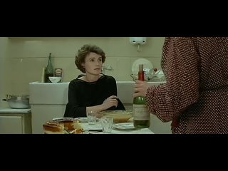 Любовь с первого взгляда (Между нами) / Coup de foudre (1983) лесби фильм