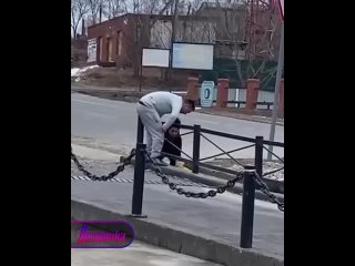 Конфликт приморских водителей накалился настолько, что один из дебоширов достал огнетушитель    В поселке Преображение... (видео)