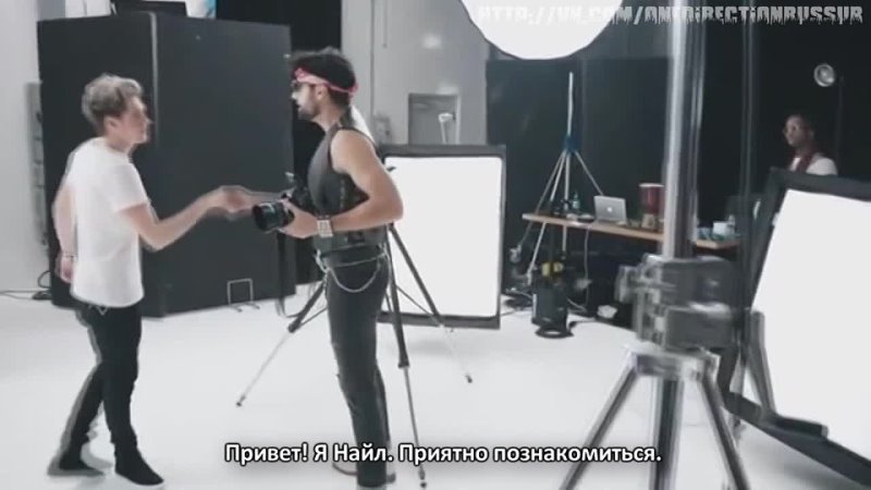 One Direction- Behind the scenes of the behind the scenes [Rus Sub]