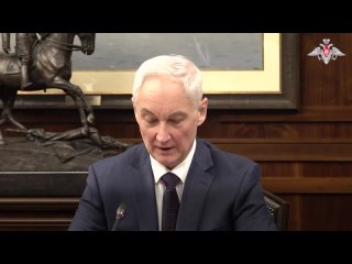 Министр обороны РФ провел переговоры с Премьер-министром, Верховным Главнокомандующим Вооруженными Силами Республики... (видео)
