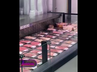«Вообще жесть!» — во Владивостоке смелая крыса лакомилась котлетками в местном супермаркете    Во Владивостоке огромный... (видео)