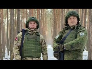 В этот нежный праздник бойцы группировки войск «Север» прямо с передовой поздравляют прекрасных дам с 8 марта –... (видео)