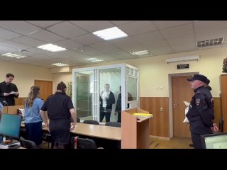 Отца и сына арестовали по террористической статье  Красносельский районный суд отправил в СИЗО Александра и Артёма... (видео)