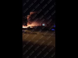 🚀💥 МАССИРОВАННЫЙ УДАР ПО ЦЕЛЯМ В КИЕВЕ  В городе мощнейшие пожары  ▪️Массированным ударом по Киеву поражены... (видео)