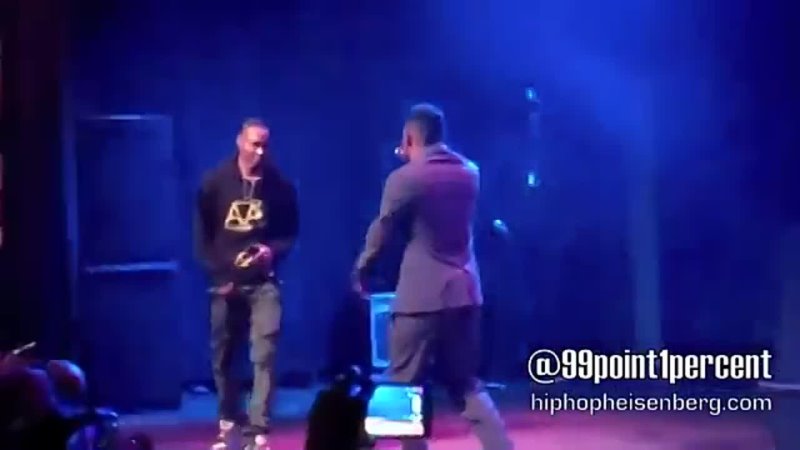 Kendrick Lamar freestyles with a Fan over Rigamortis