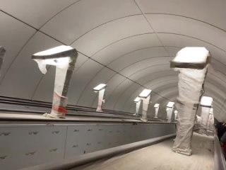 Метростроители продолжают дразнить петербуржцев кадрами со строящихся станций коричневой ветки. В этот раз показали уже... (видео)