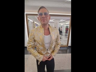 Комсомолец Московский. Кто это вертлявый? - Галина Усачева