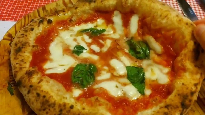 Pizza napoletana - Консистенция