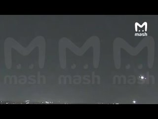 Тела минимум 19 погибших достали из реки в Вашингтоне, куда упал столкнувшийся с военным вертолётом пассажирский... (видео)