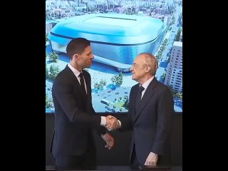 он вернулся в Ливерпуль ? - Nekruz Azizbekov