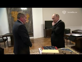 Путин одобрил переименование аэропорта Волгограда в "Сталинград"  Президент России поддержал инициативу ветеранов... (видео)
