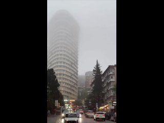 «Титаник» в тумане 🛳️  📷: _vadim_bondarev_ (видео)