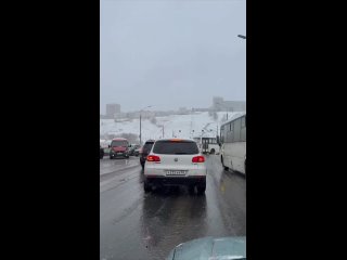 Чем интересно думают люди, когда переобулись на лето? Не головой это точно - Дмитрий Ганичев