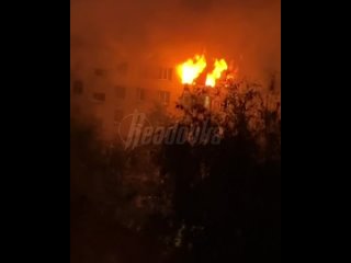 ❗️Число пострадавших при взрыве на улице Генерала Тюленева возросло до 10    Горят несколько квартир на 9 этаже после... (видео)