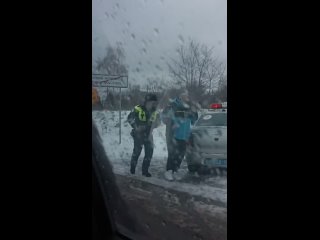 Я смотрю сегодня день внедорожников, бьются кроссоверы, сараи всех размеров - Михаил Серов