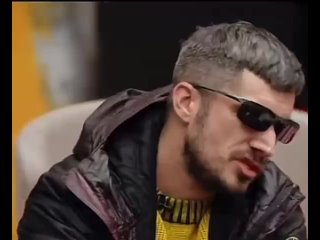 Паша Техник уже несколько дней находится в коме в больнице Таиланда. Пока врачи пытаются его спасти, в интернете... (видео)