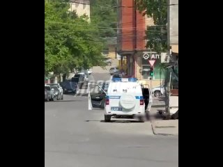 Readovka публикует кадры ликвидации одного из убийц, напавших на сотрудников ДПС. Кадры 18+    Силовики ликвидировали... (видео)