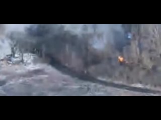 ⚔ Отражение утренней вражеской атаки в Белгородском приграничье    Кадры утренних боев на границе с Краснояружским... (видео)