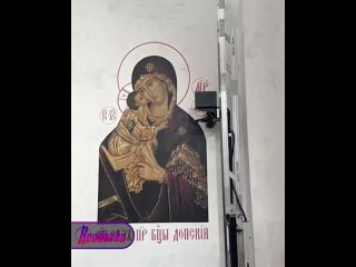 Икона, нарисованная в подмосковном храме на принтере, разделила мнения православных — кто-то радуется прогрессу, другие... (видео)