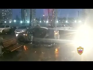 На Рязанском проспекте неизвестный похитили молодого человека с целью получения денег.   Они узнали адрес жертвы и... (видео)
