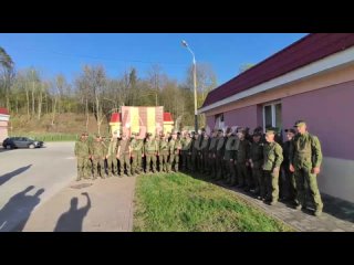 «Поздравляю вас с освобождением! Ура-Ура-Ура!» — эмоции вернувшихся из плена русских бойцов на кадрах Readovka    На... (видео)