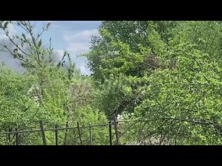 В Орловской области упал вертолет    Как сообщают местные, сейчас на месте авиакатастрофы пожар. О жертвах пока не... (видео)