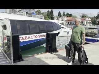 Катер на подводных крыльях связал Сочи, Новороссийск и Геленджик  Комета «Севастополь» вмещает 120 пассажиров и 6... (видео)