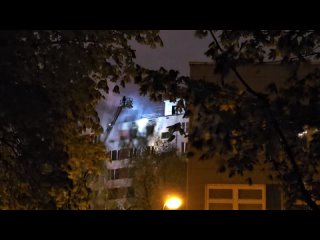 ❗️Пожар в доме на Генерала Тюленева полностью ликвидирован — МЧС  [https://vk.com/readovkanews|Подписывайтесь на... (видео)