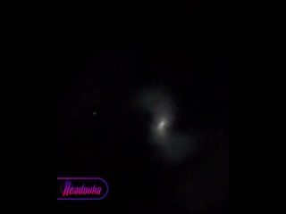 Таинственные спирали, напоминающие галактику, увидели россияне этой ночью — выяснилось, что виноват Илон Маск  ... (видео)