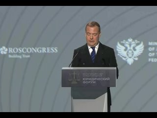 💯 Медведев назвал МУС «гаагским убожеством», которое игнорирует массовые бесчинства натовцев.    Дмитрий Медведев... (видео)