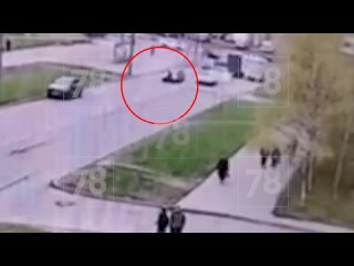 Полиция проводит  проверку по факту наезда на подростка на СИМ на Ленинском проспекте  20 апреля в 15:50 у дома 90 по... (видео)