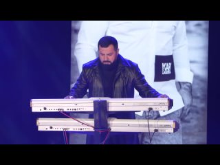 Эмиль Гыстаров - В тишине Любви 2025 (Official Video)