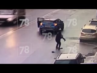 Проводится проверка по факту наезда на трехлетнего  ребенка на Херсонской улице в Центральном районе   Сегодня в 17.35... (видео)