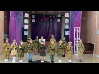 282700 Студия эстрадной песни «Плюс», Березовский ГО - «Прадедушка