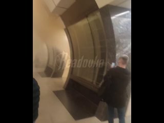 На Савеловской в Москве произошло задымление  Очевидцы сообщают о задымлении на станции метро «Савеловская» — как... (видео)
