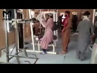 "Талибан" больше не террористическая организация. Верховный суд России снял запрет с талибов, который действовал с 2004... (видео)