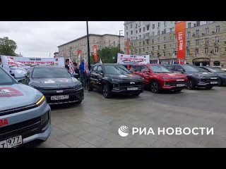 Автопробег в рамках проекта "Города-герои — города героев" стартовал в Москве.  Участники проедут по всем... (видео)