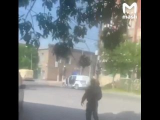 Трое человек погибло, пятеро пострадали в результате перестрелки в Махачкале. В их числе 12-летний ребенок, которого... (видео)