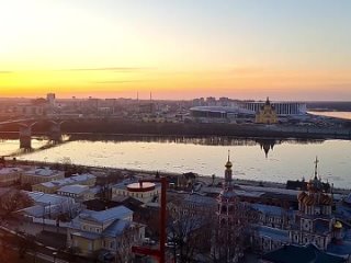 Хорошего вечера, Нижний! 🧡  📸 alena.foto.travel (видео)