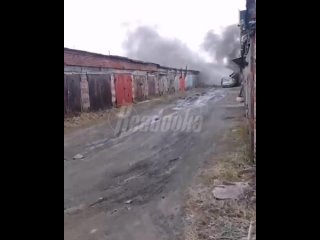 Мужик работал в гараже, как вдруг в нем рванул пропановый баллон    На окраине Новосибирска владелец гаража из-за... (видео)