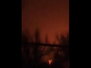 💥🔥 Мощный прилет в Днепропетровске   Нанесен удар по объекту врага в Днепропетровской области.    ▪В Обуховке... (видео)