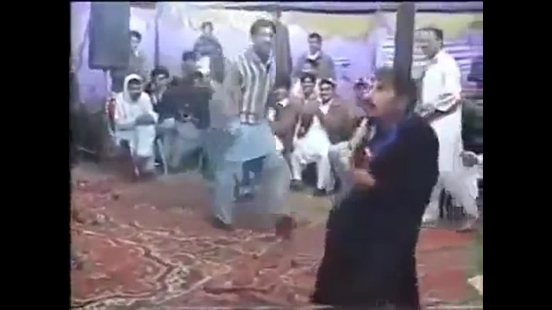 Как отжигают в Пакистане Петух Дэнс Disco in Pakistan Cock