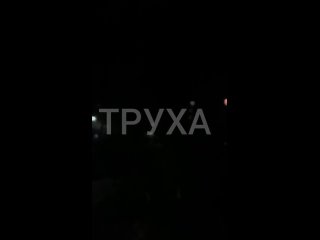 ⚠️💥 В Одессе гремят взрывы, работают «Герани»  ⚠️💥 Сообщают о многочисленных прилетах «гераней» по аэродрому Озерное... (видео)