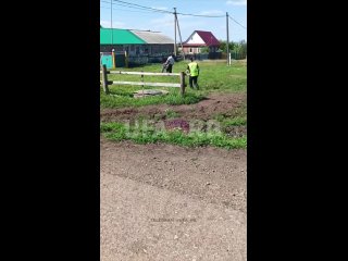 В Башкирии поймали 4-летнего байкера😨  Новый антирекорд побит в Башкирии: в Кугарчинском районе за рулем мотоцикла... (видео)