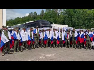 Россия вернула из плена группу российских военнослужащих, взамен Украине переданы солдаты ВСУ, сообщает МО РФ:... (видео)