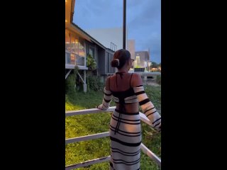 Павел Прилучный и Зепюр Брутян делятся романтическим настроением  Супруги сейчас отдыхают в Таиланде вместе с сыном... (видео)