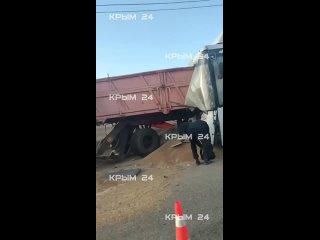 😥 Пять человек погибли после столкновения автобуса с грузовиком в Крыму    Еще 18 человек пострадали. По уточненным... (видео)