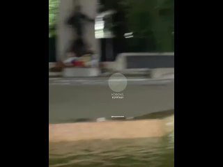 🙈 Девушка станцевала на памятнике погибшим воинам в Кургане  Неизвестная девушка залезла на памятник... (видео)