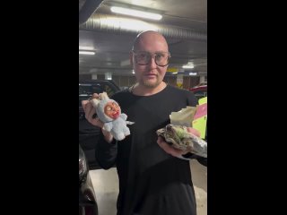 С ума посходили с этими игрушками - Тамара Тома