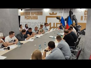 💦Пушилин провел экстренное совещание по ситуации с водой в Республике.    Глава дал поручения по восполнению запасов... (видео)